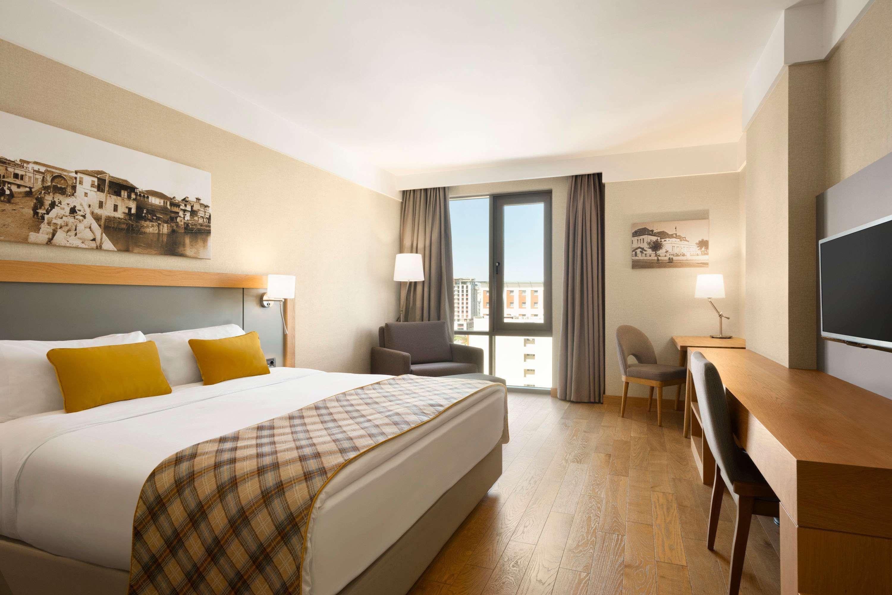 Ramada Hotel & Suites Adana Kültér fotó