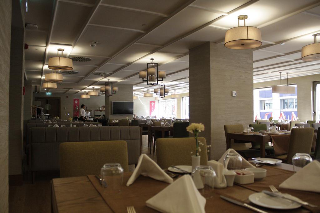 Ramada Hotel & Suites Adana Kültér fotó