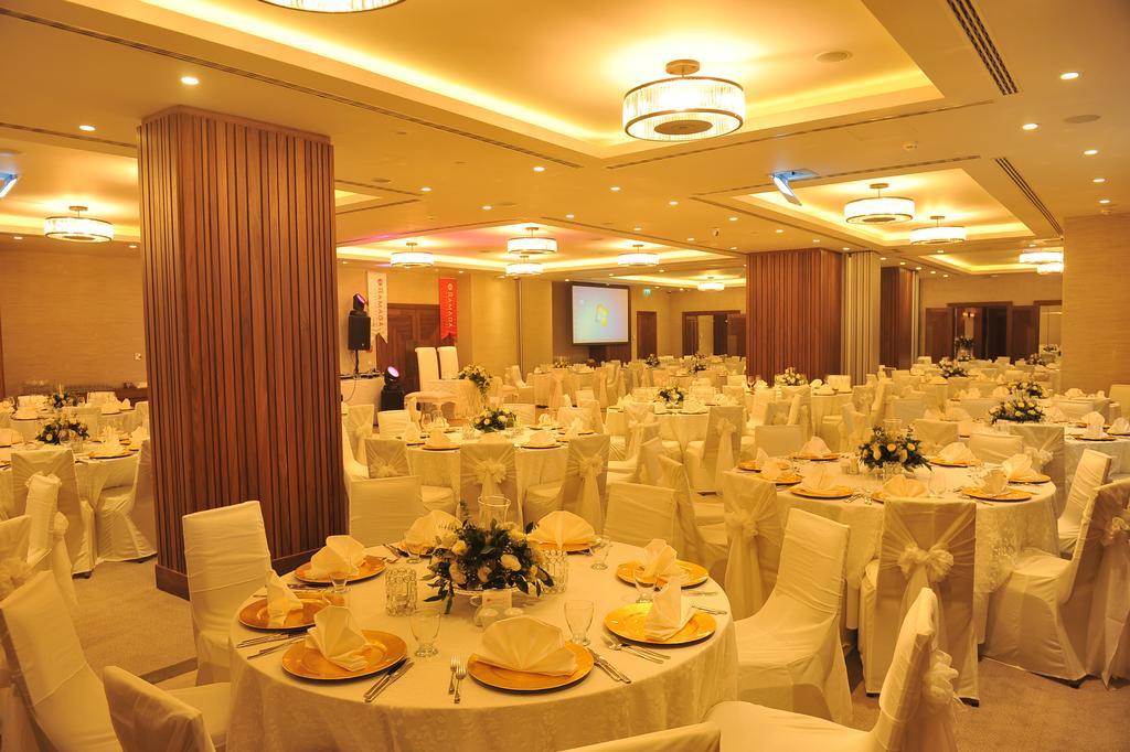 Ramada Hotel & Suites Adana Kültér fotó